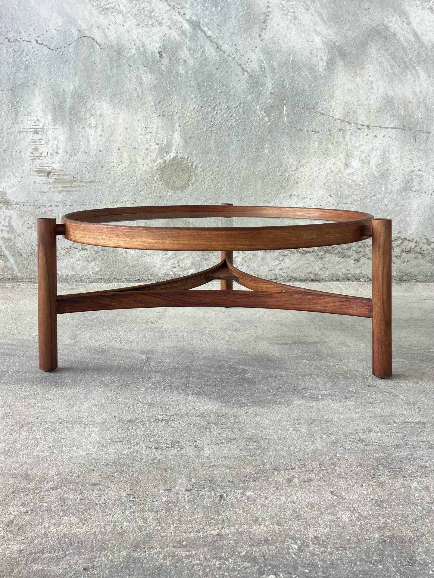 Table basse modèle 775 de Gianfranco Frattini, Cassina, Italie, 1964