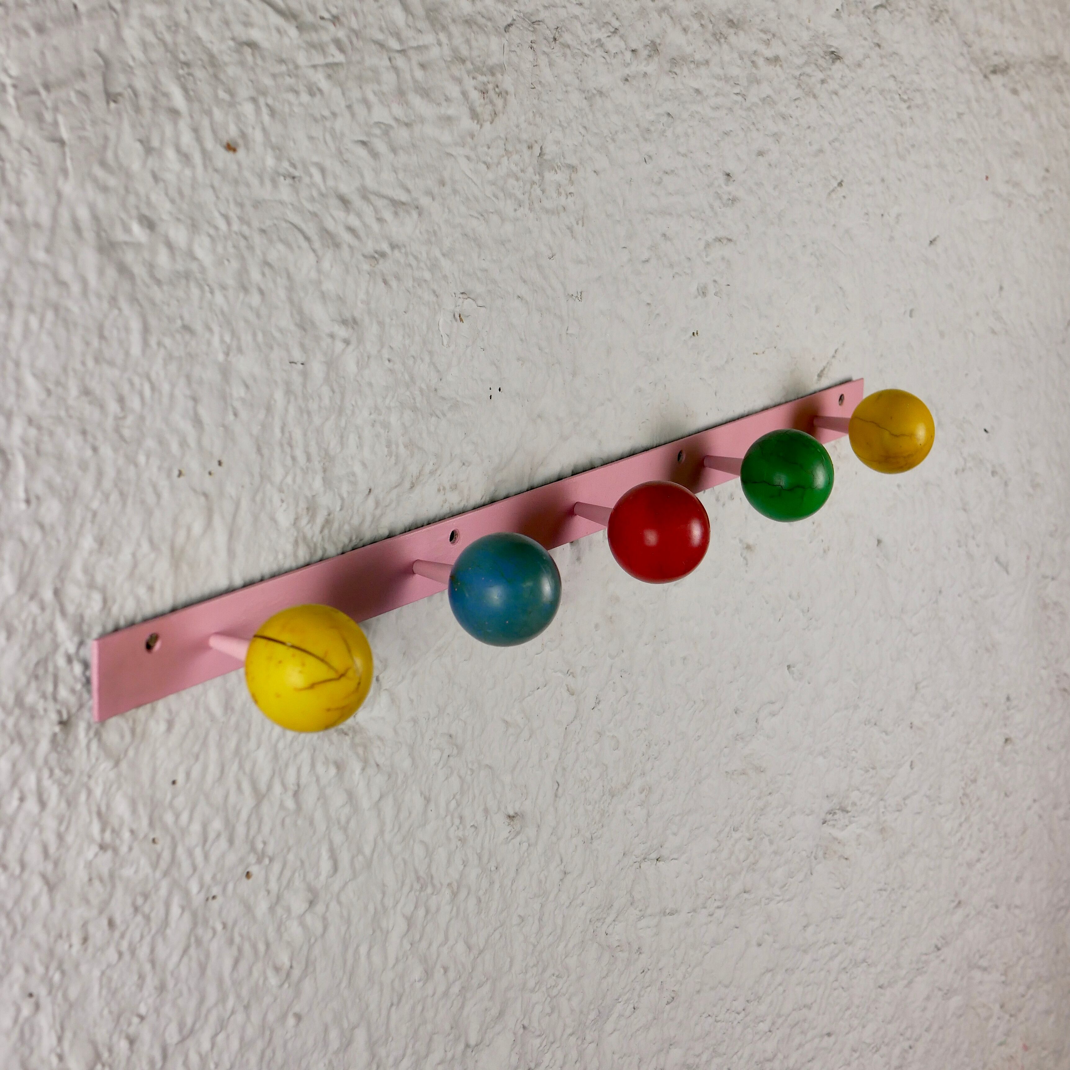 Standing coat rack with mirror, colored balls