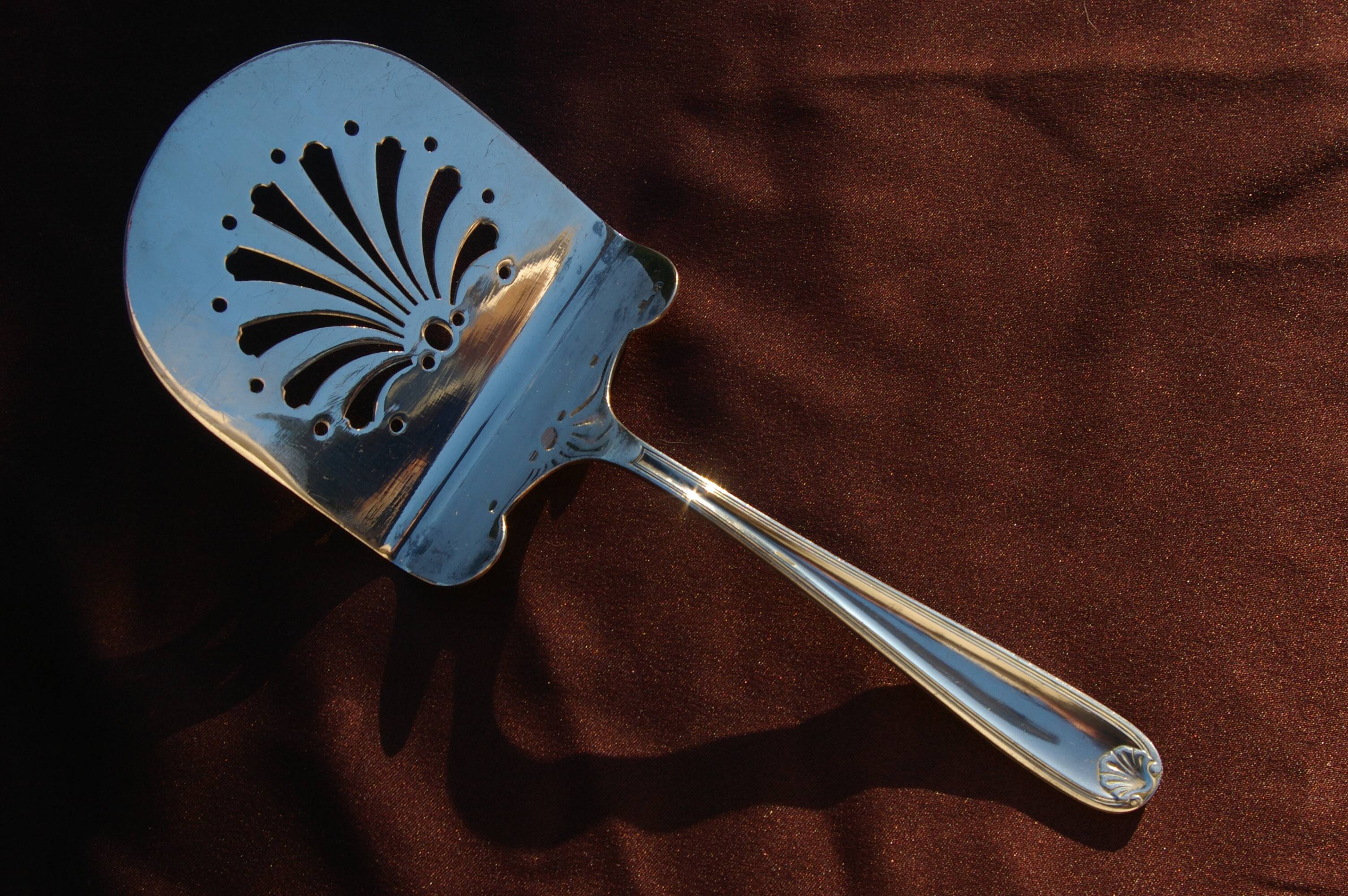 Christofle marot coquille - silver-plated asparagus server