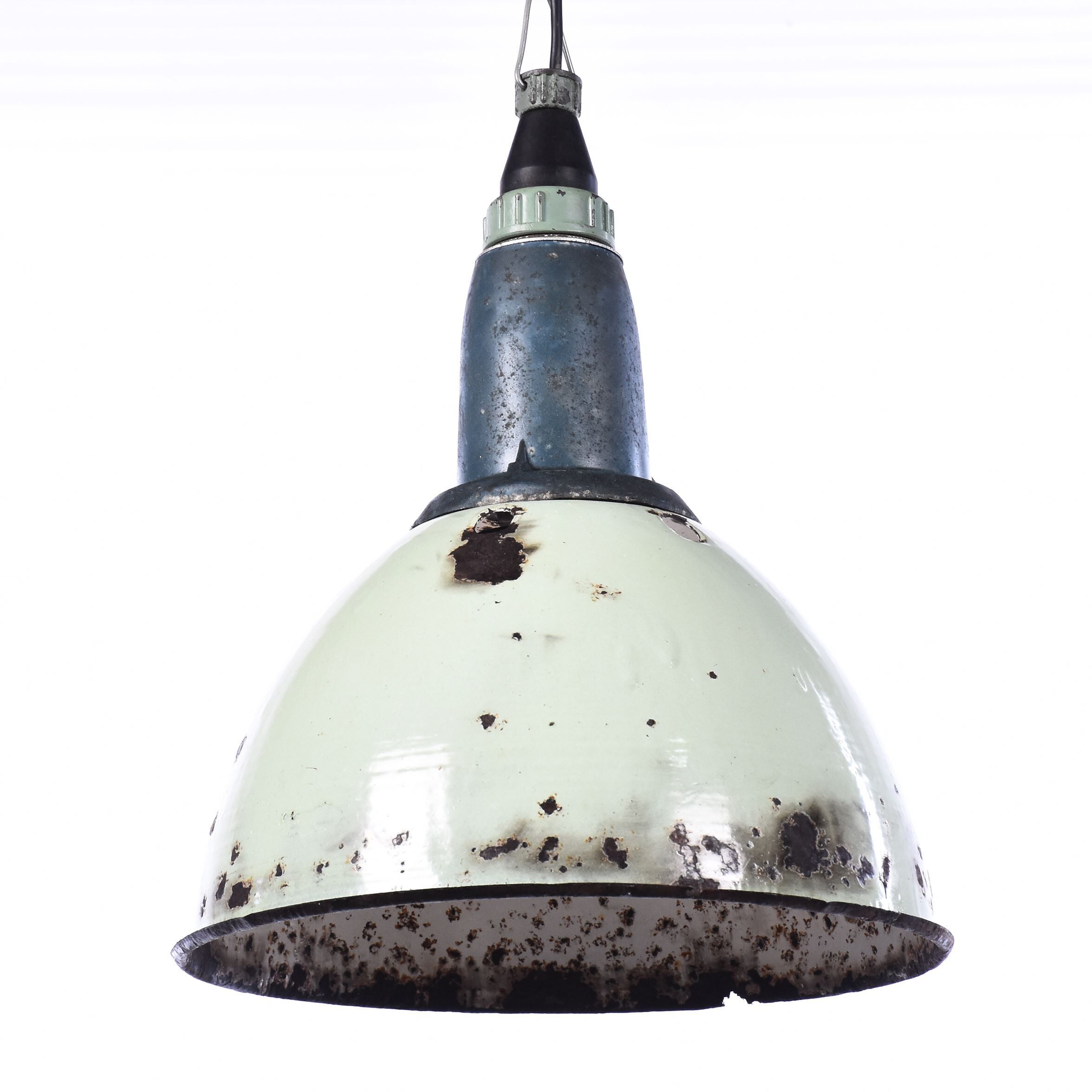 Enamel pendant lamp
