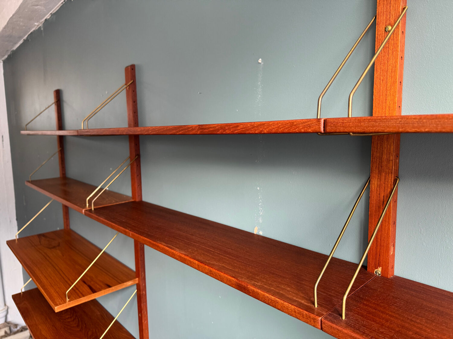 Unité murale modulaire en teck vintage scandinave “Veggen De Luxe”, Norvège