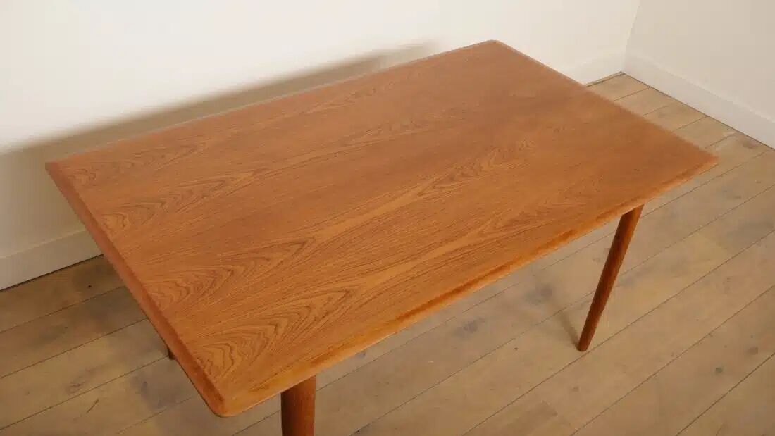 Vintage dining table | teak | extendable
