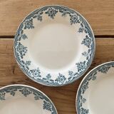 4 ironstone plates