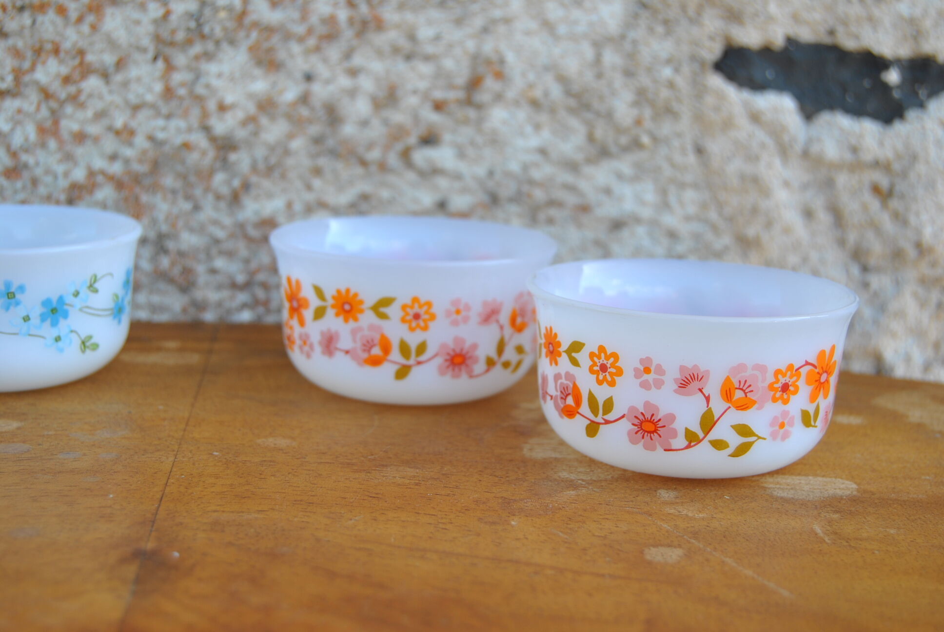 Series of 4 Scania and Veronica ramekins from Arcopal 70s/80s