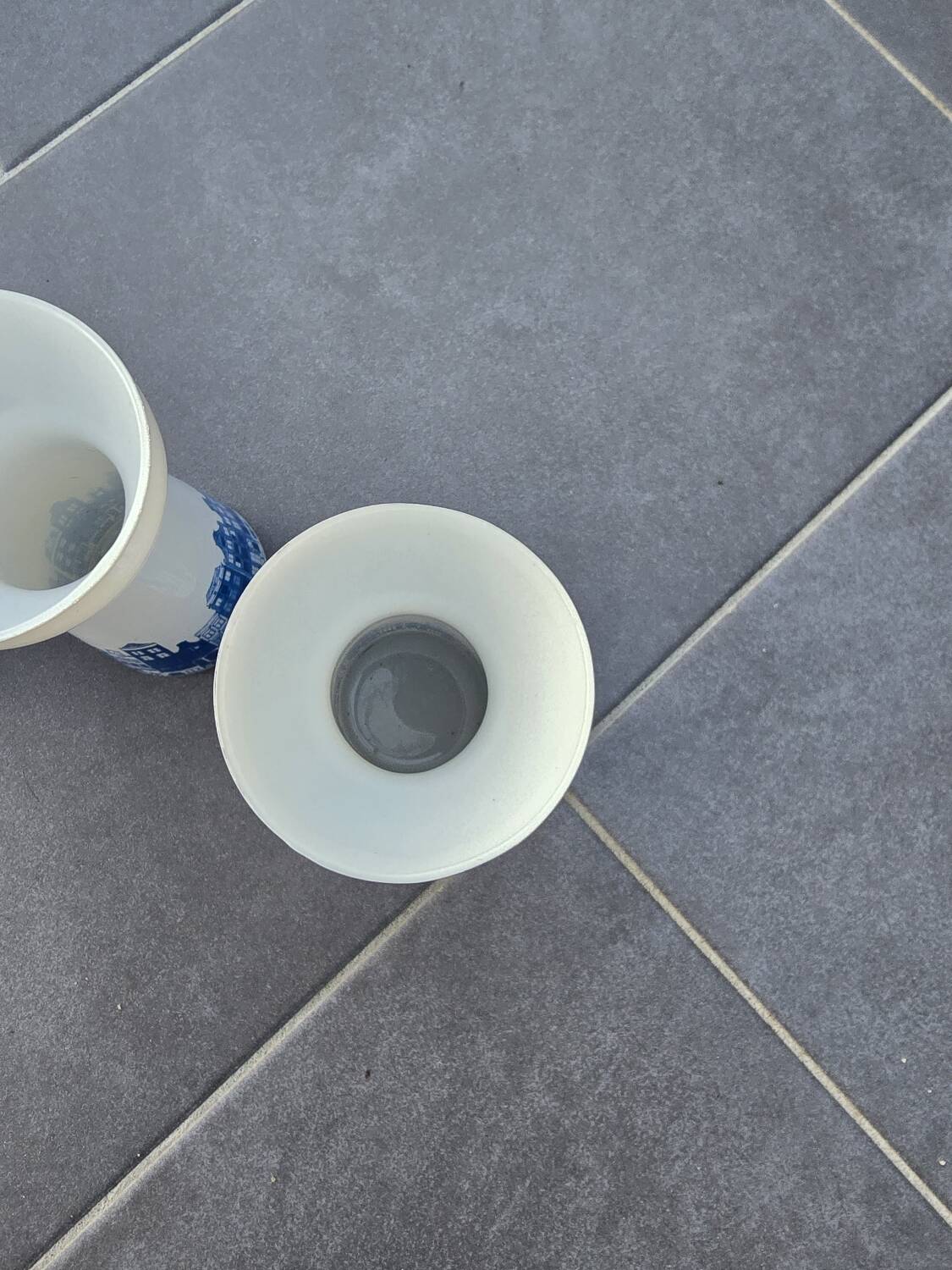 4 vintage Dutch vases for hyacinths