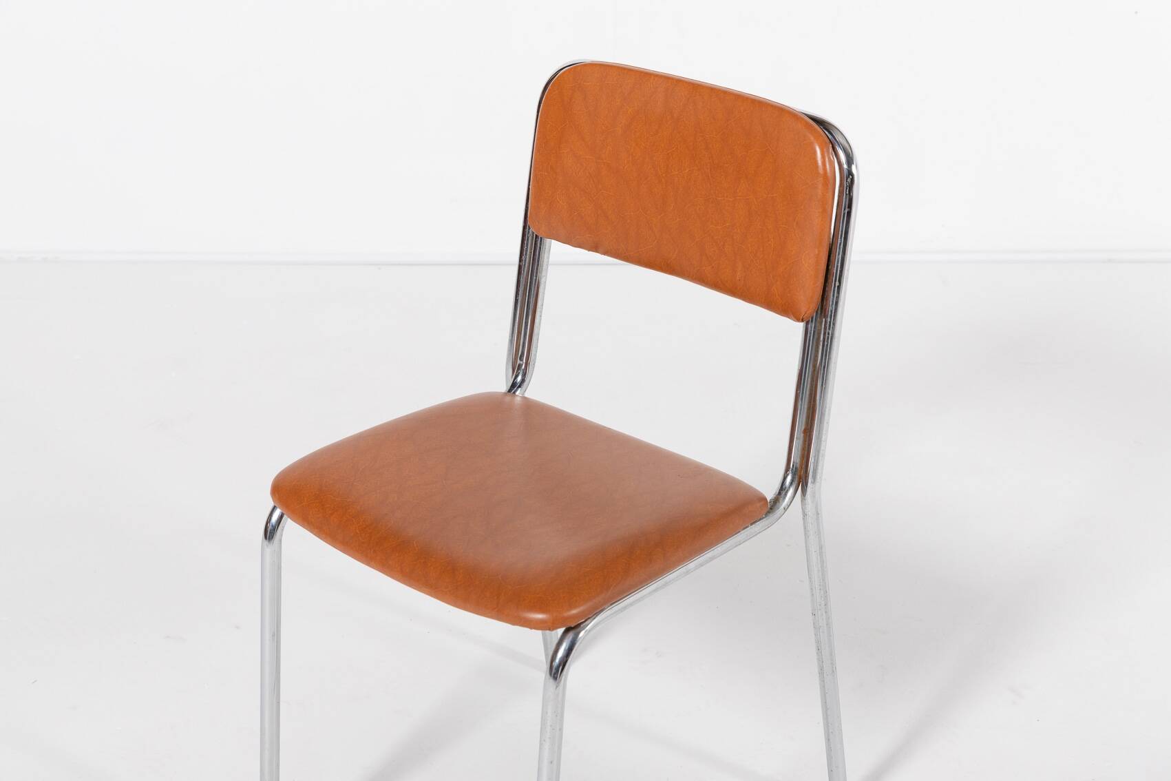 4 chaises italiennes, années 1960