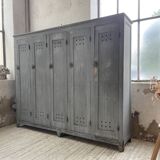 XXL workshop locker with blue patina