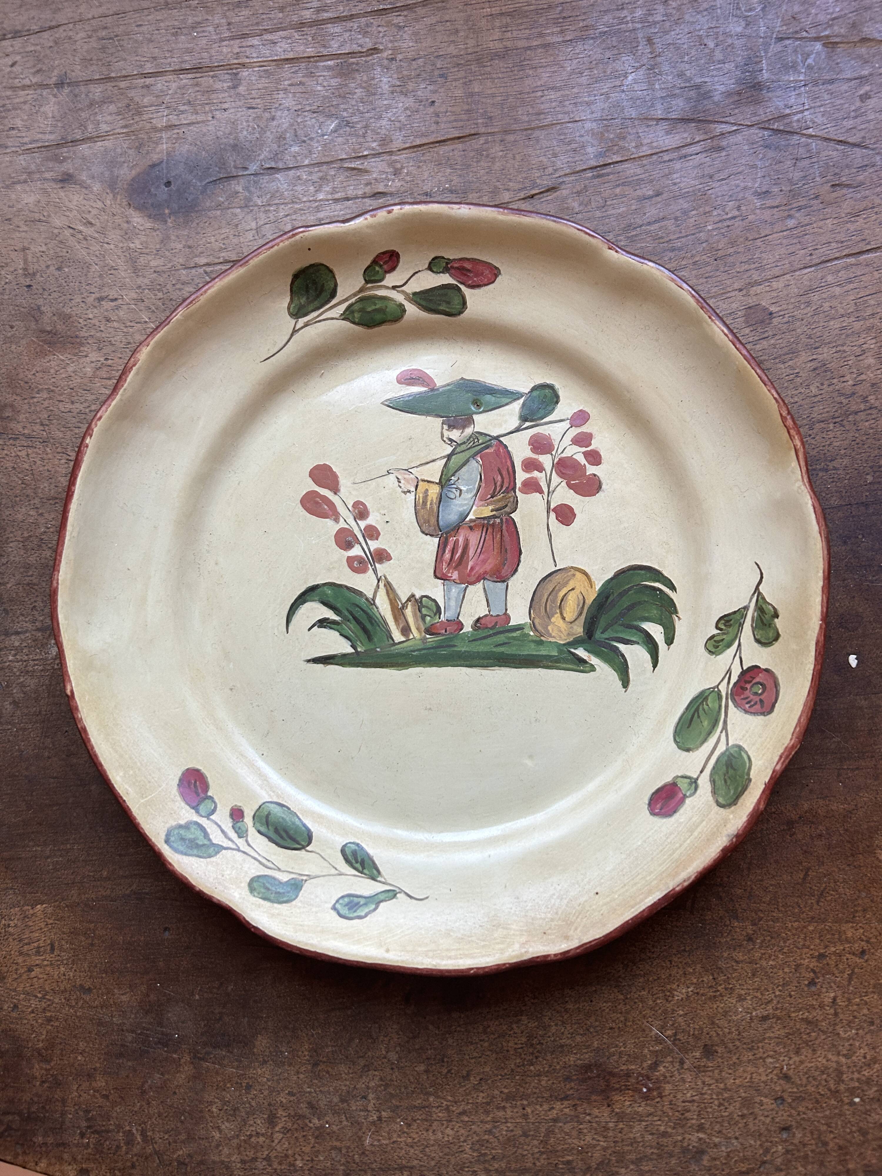 Lot de 4 assiettes 18ème – Faïence des Islettes – Décor chinois polychrome