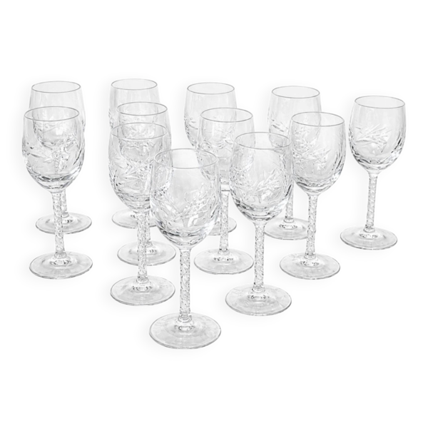 12 verres à liqueur en cristal 1950