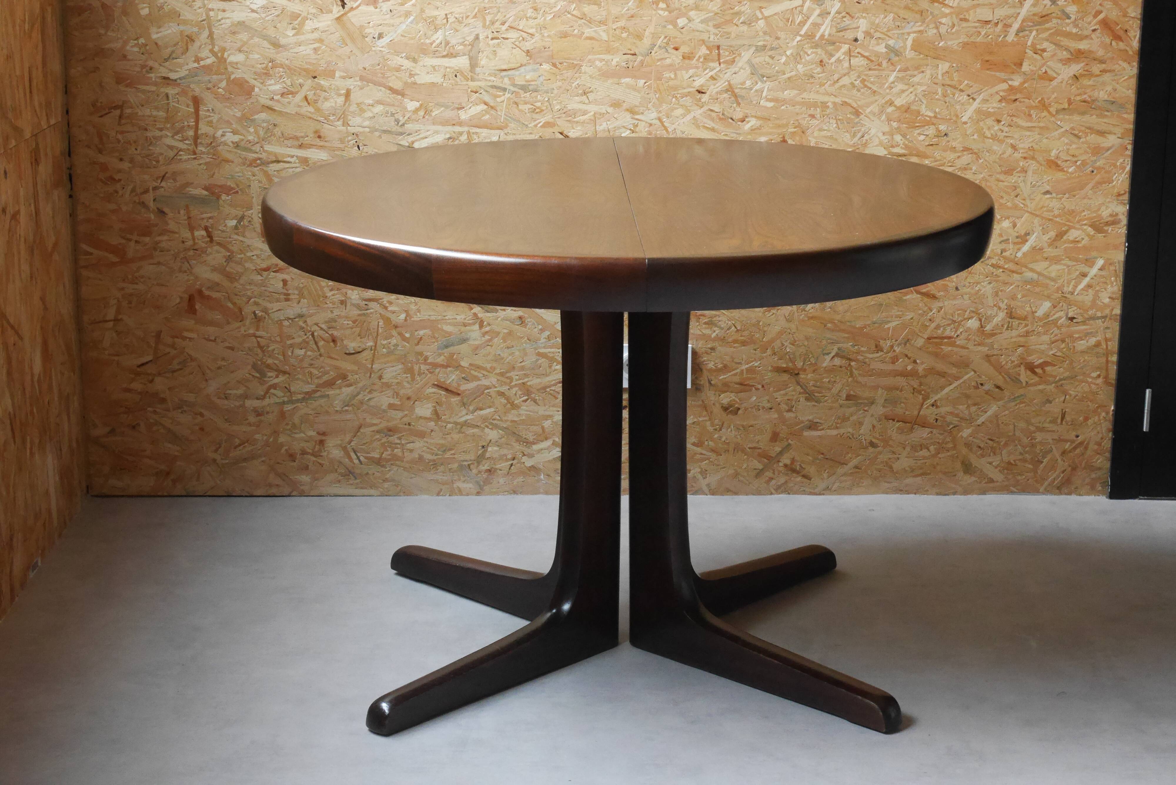 Table à rallonges Baumann en orme années 60