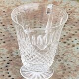 Carafe en verre et cristal transparent, ciselées, motif ananas ancienne