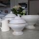 Vaisselle en porcelaine blanche
