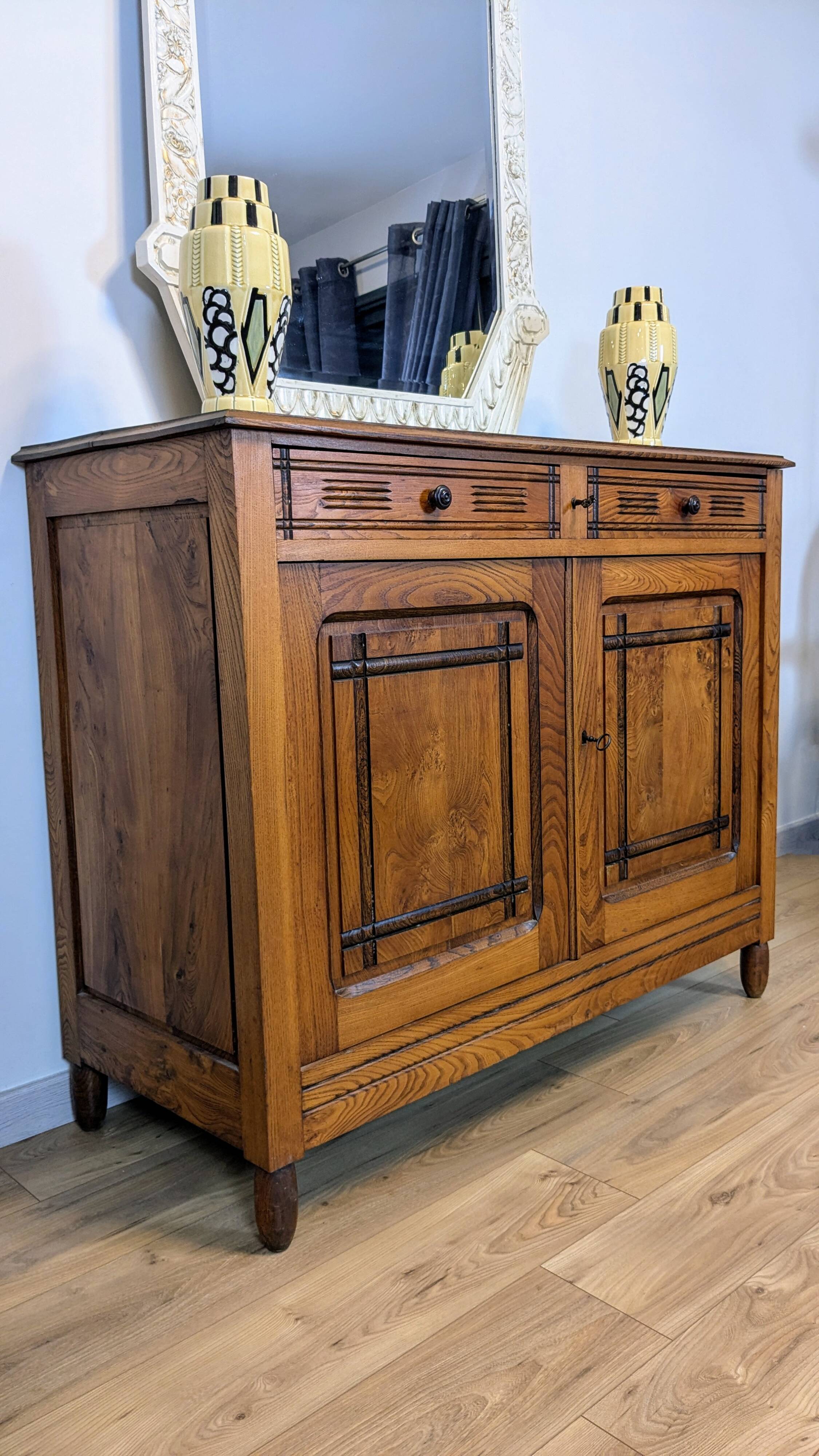 Early 20th century country sideboard in solid wood