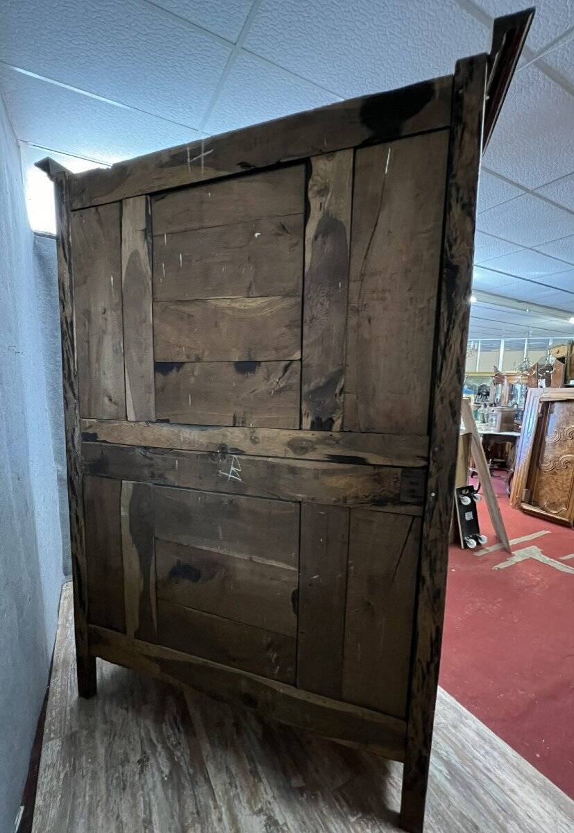 important Bressan two-body sideboard in walnut and burl circa 1880