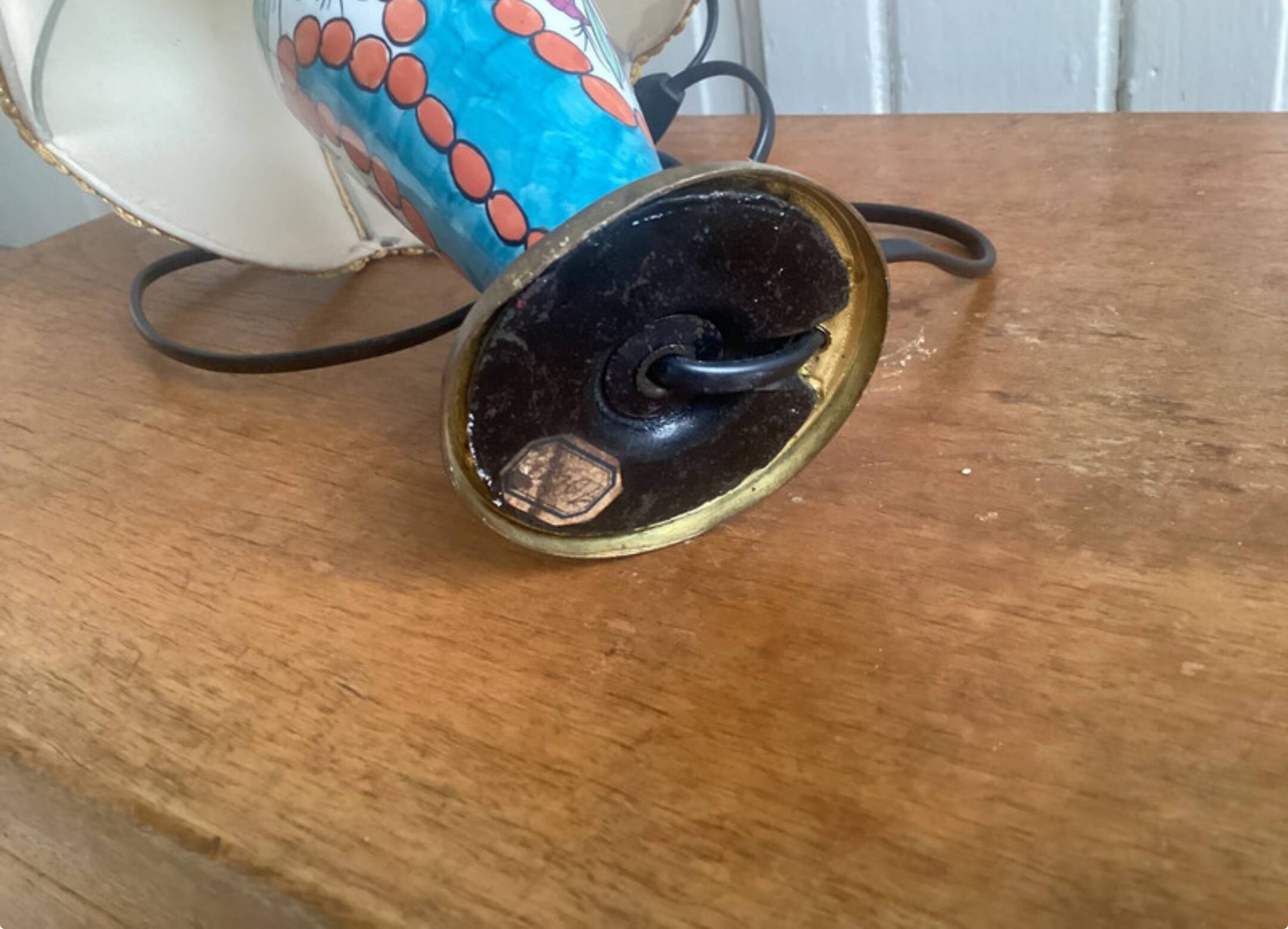 Antique table lamp in Limoges porcelain and gilded bronze