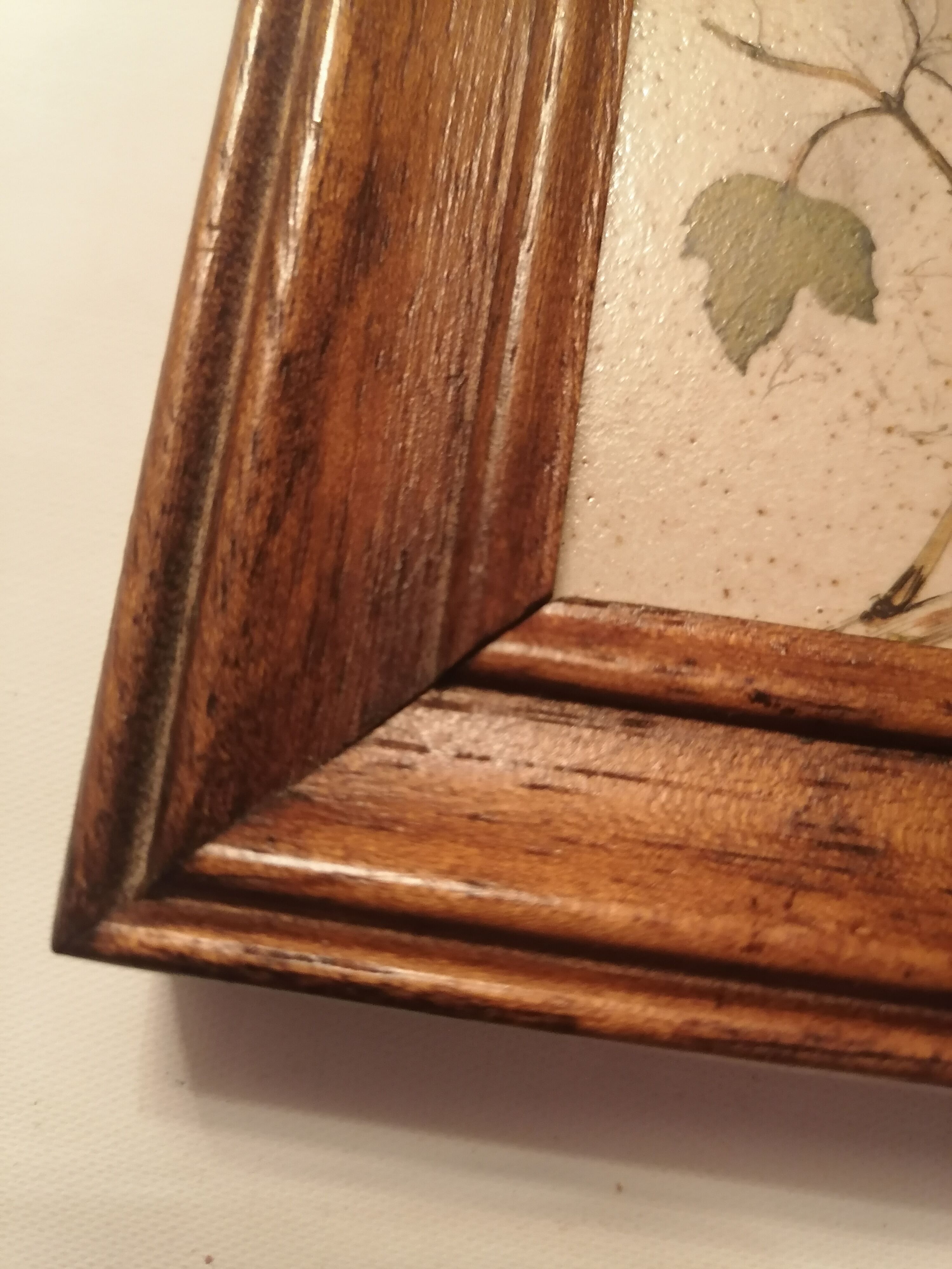 Small frame ceramic wood bird vintage flowers