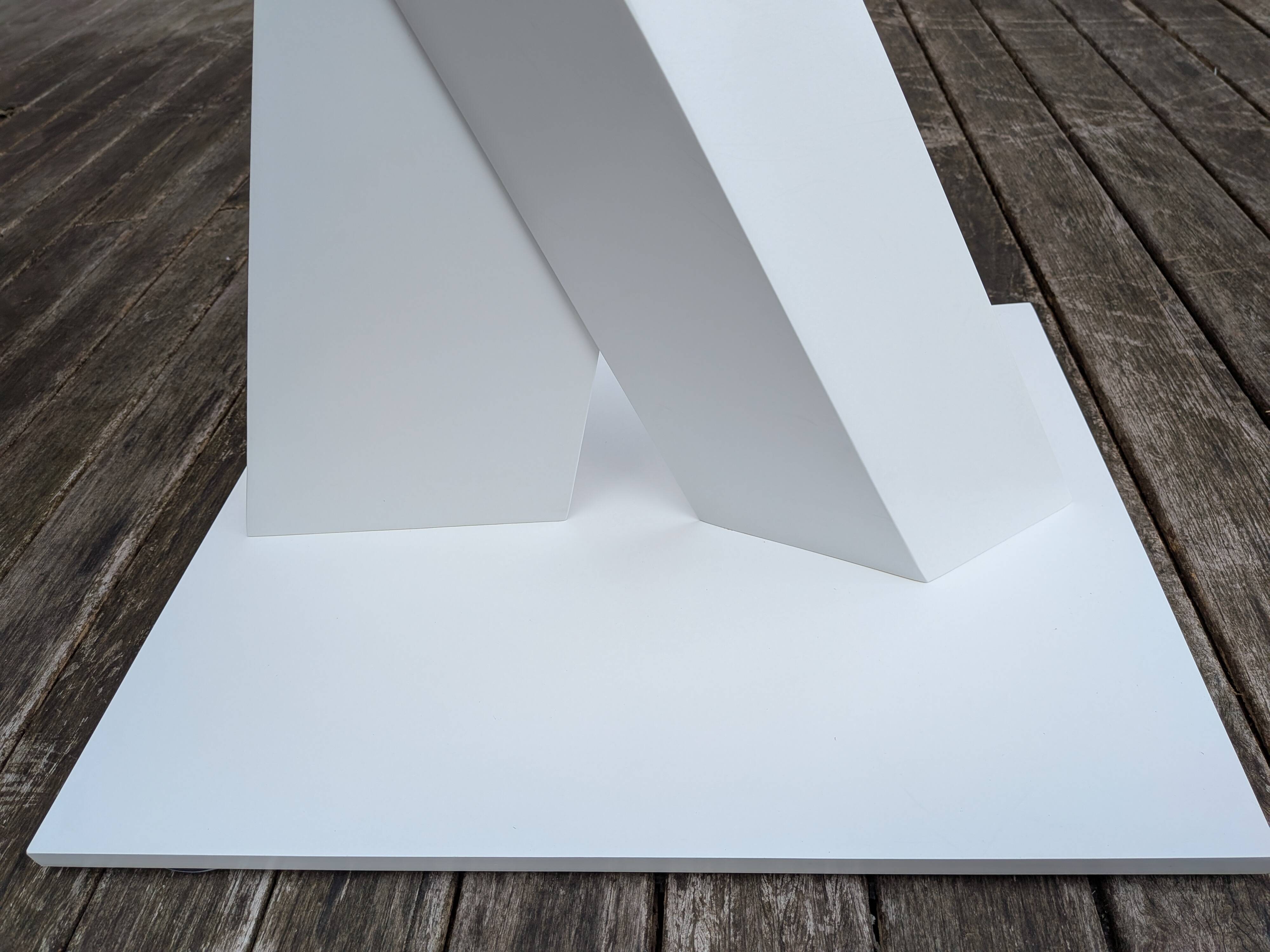 Roche Bobois table model Axel white