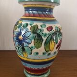 Italian majolica vase with flower pattern