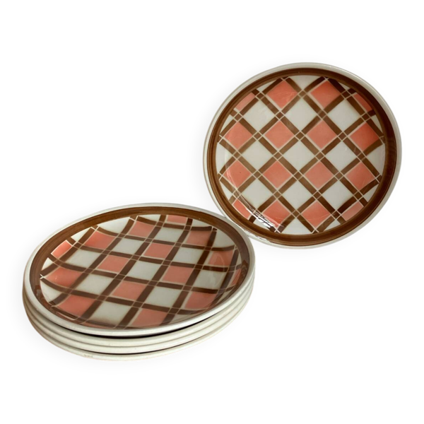 5 assiettes plates