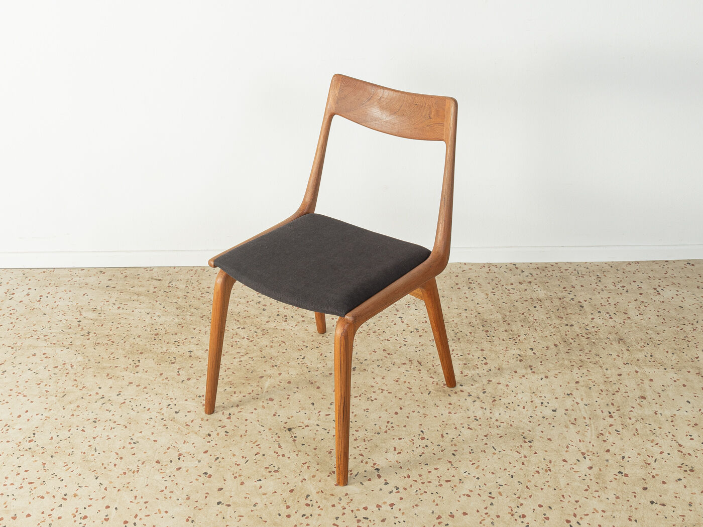 Boomerang Dining chairs by Alfred Christensen