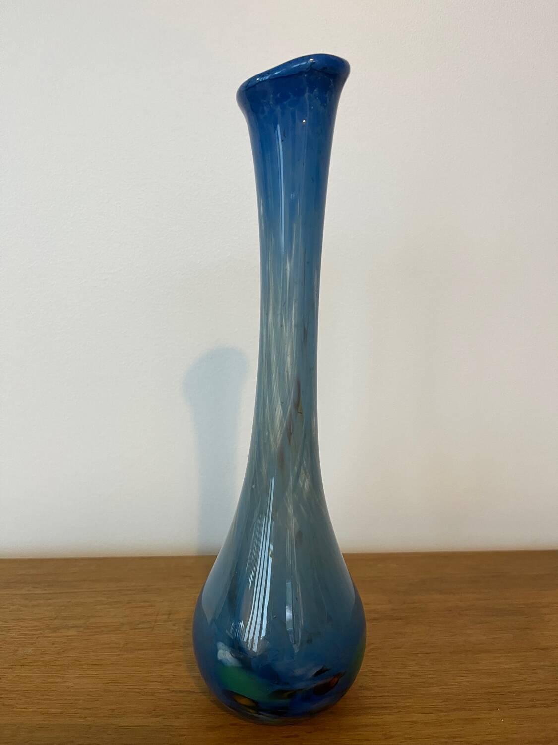 Speckled blue soliflore vase
