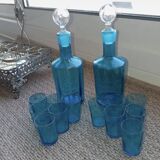 Blue liqueur service with its stand