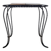 Small coffee table from the 1950s in wrought iron and glazed ceramic.