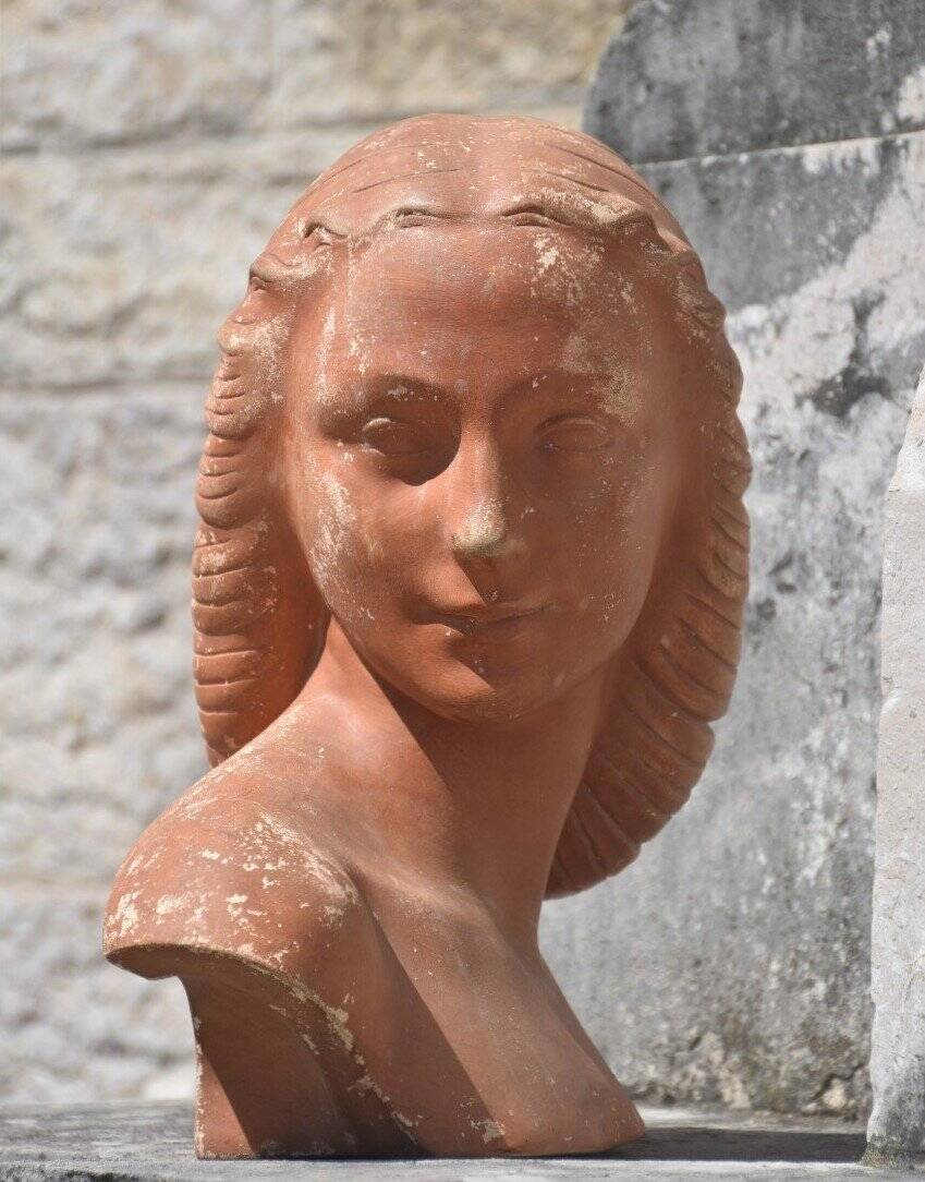 French school, Head of a woman (around 1920)