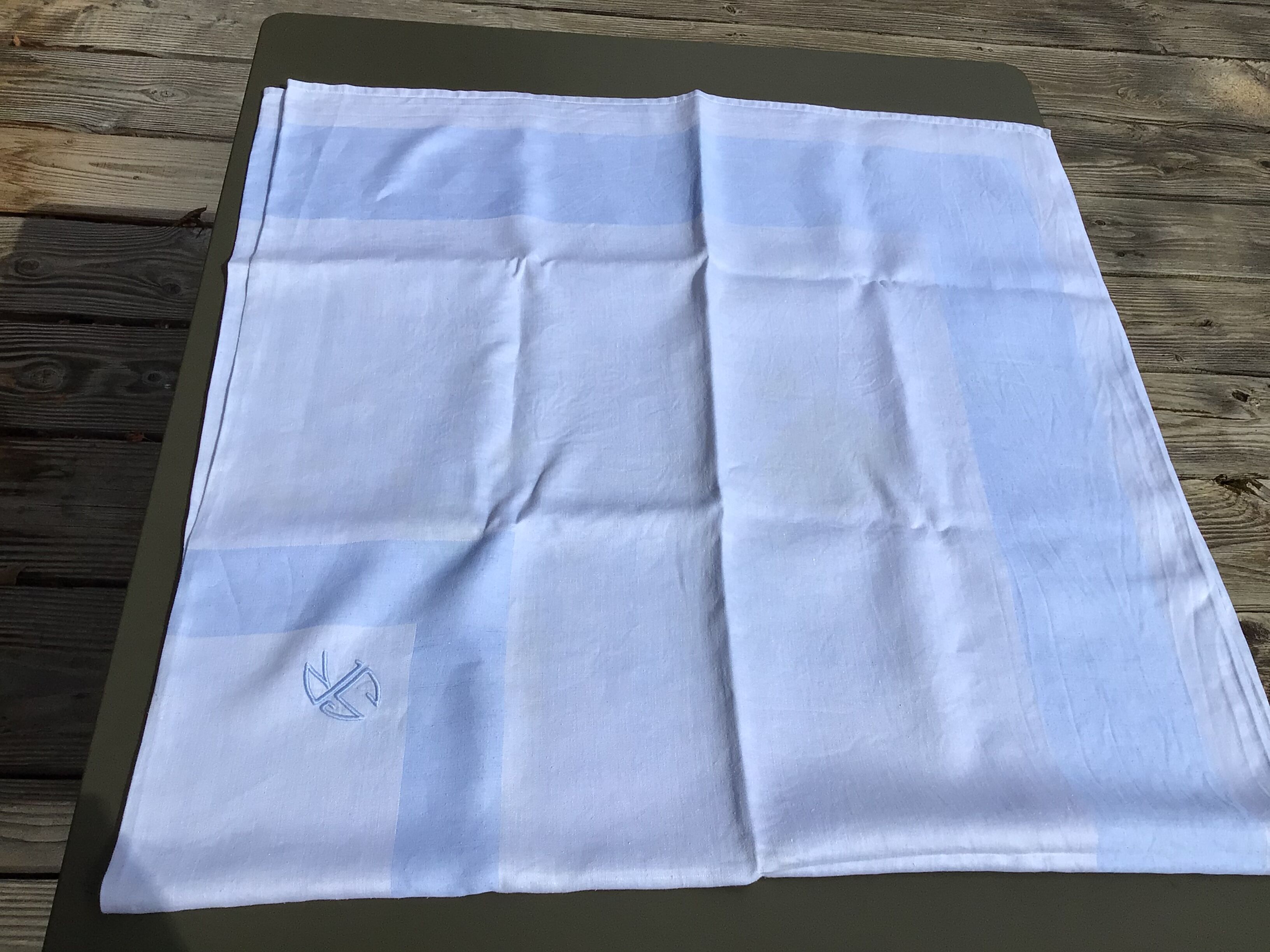 Hand embroidered SR square sheet 174cm