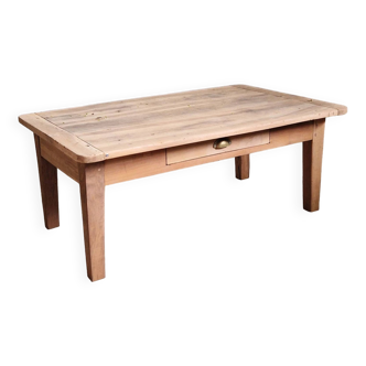 Table basse en noyer