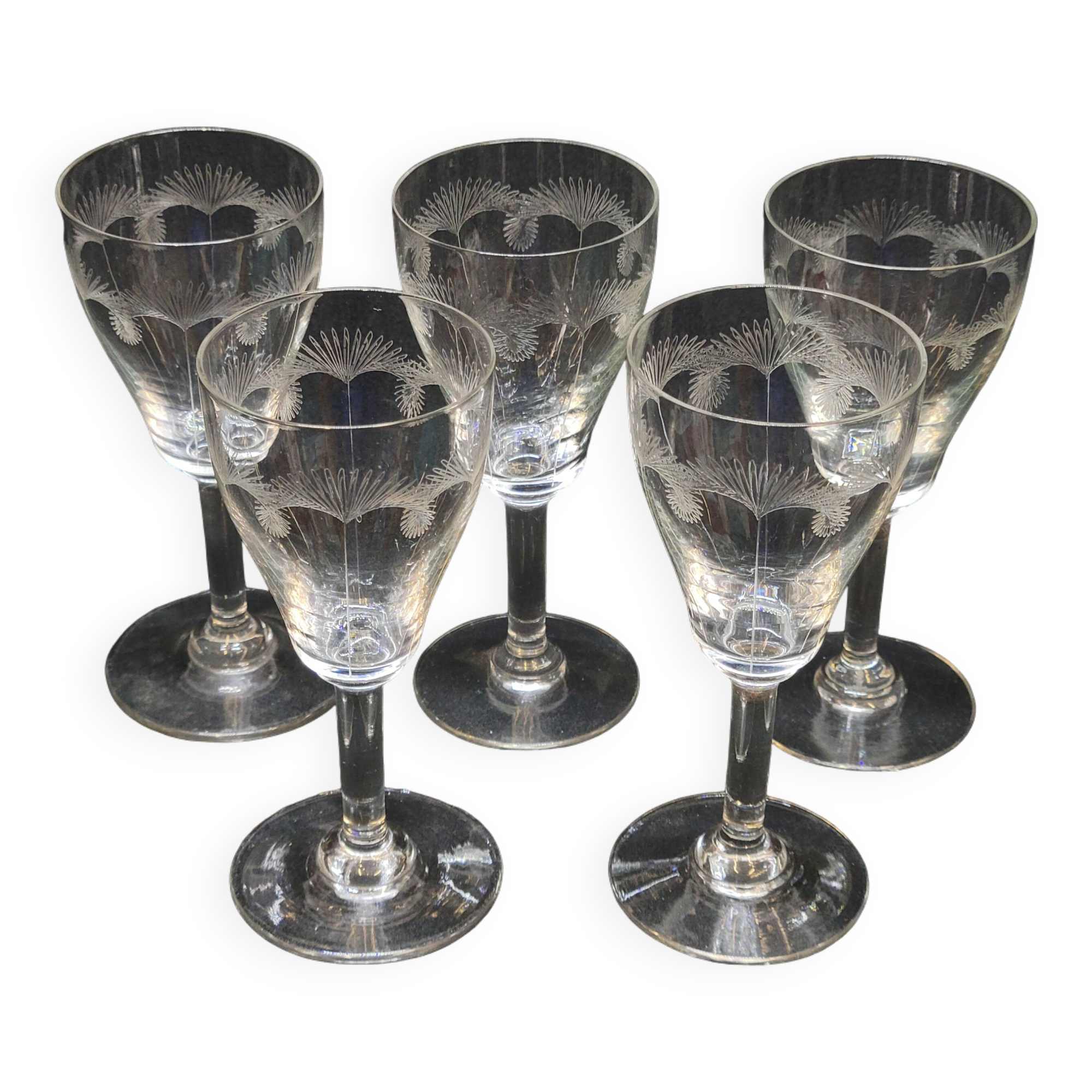 5 Old Port or Aperitif Glasses in Engraved Crystal with St Louis Palm Tree Decor?