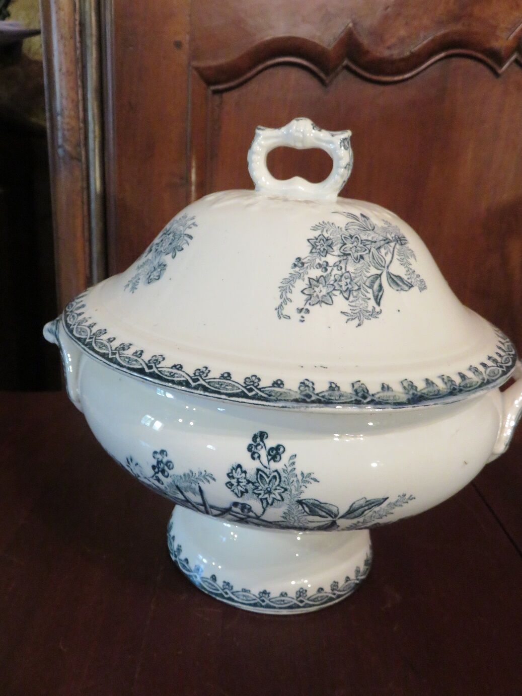 Soup tureen Terre de Fer