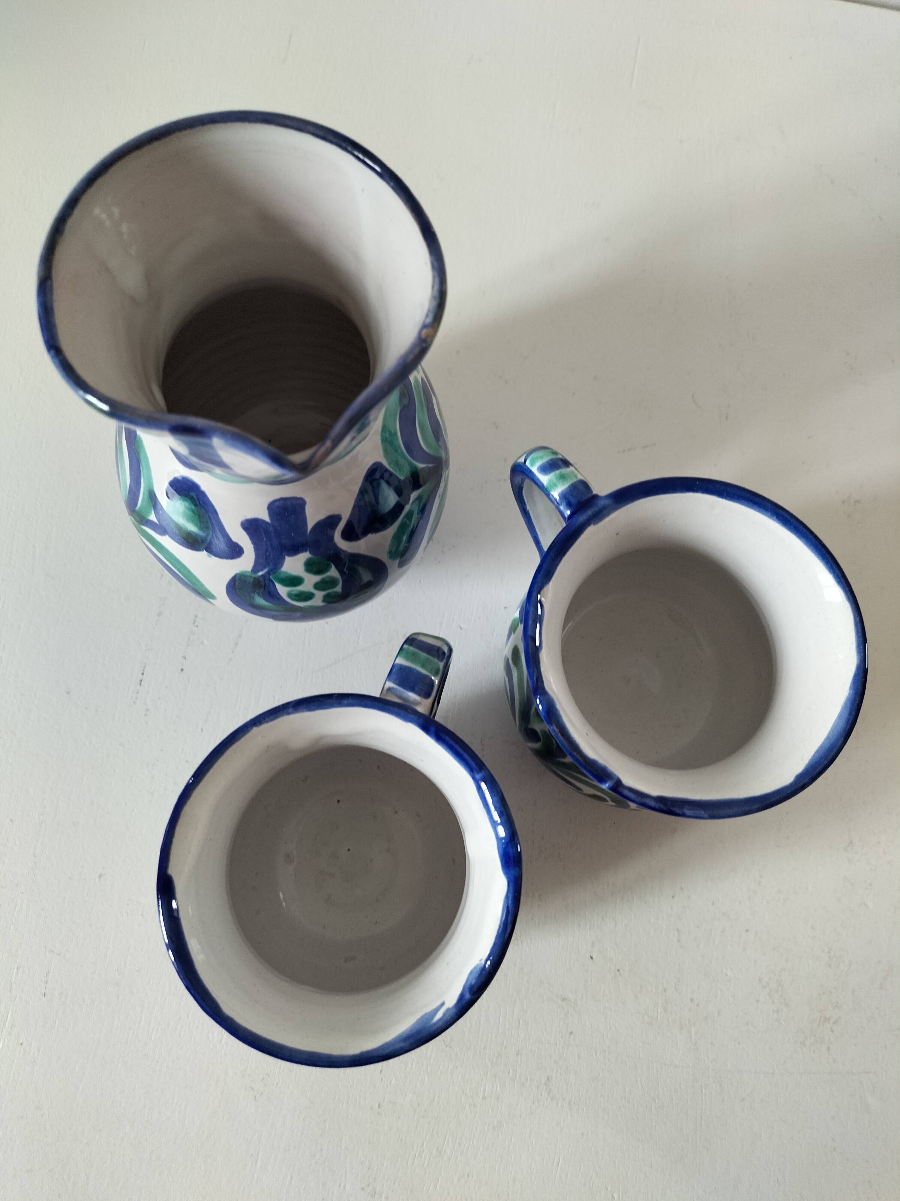 Fajalauza earthenware set, Granada (Spain)