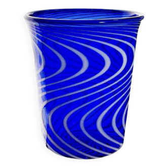 Verre Bleu