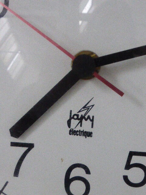Clock Japy electric vintage 1960, design, black and gold