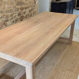 Farm table