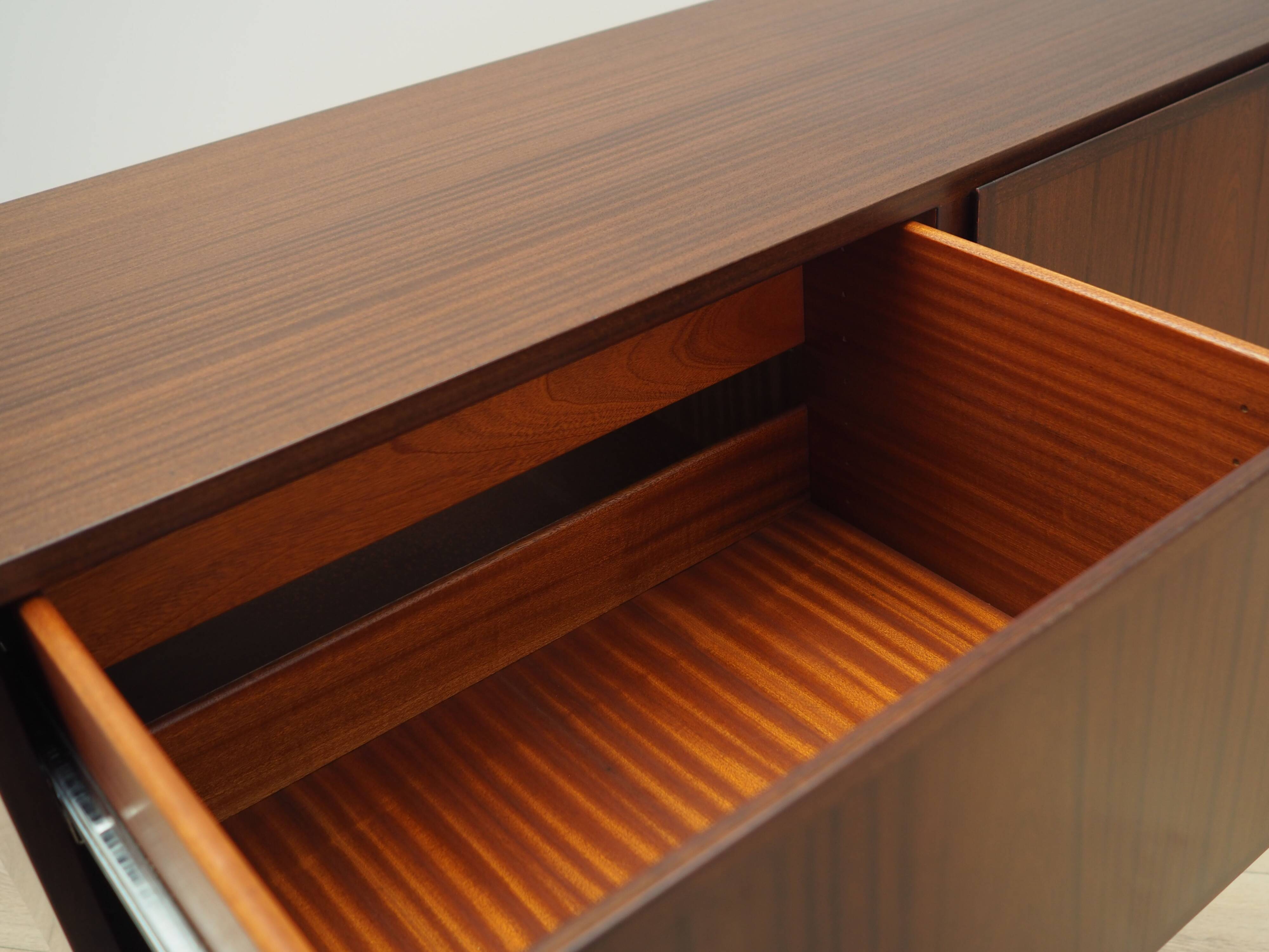 Mahogany chest of drawers, Danish design, 1970s, manufacturer: Omann Jun