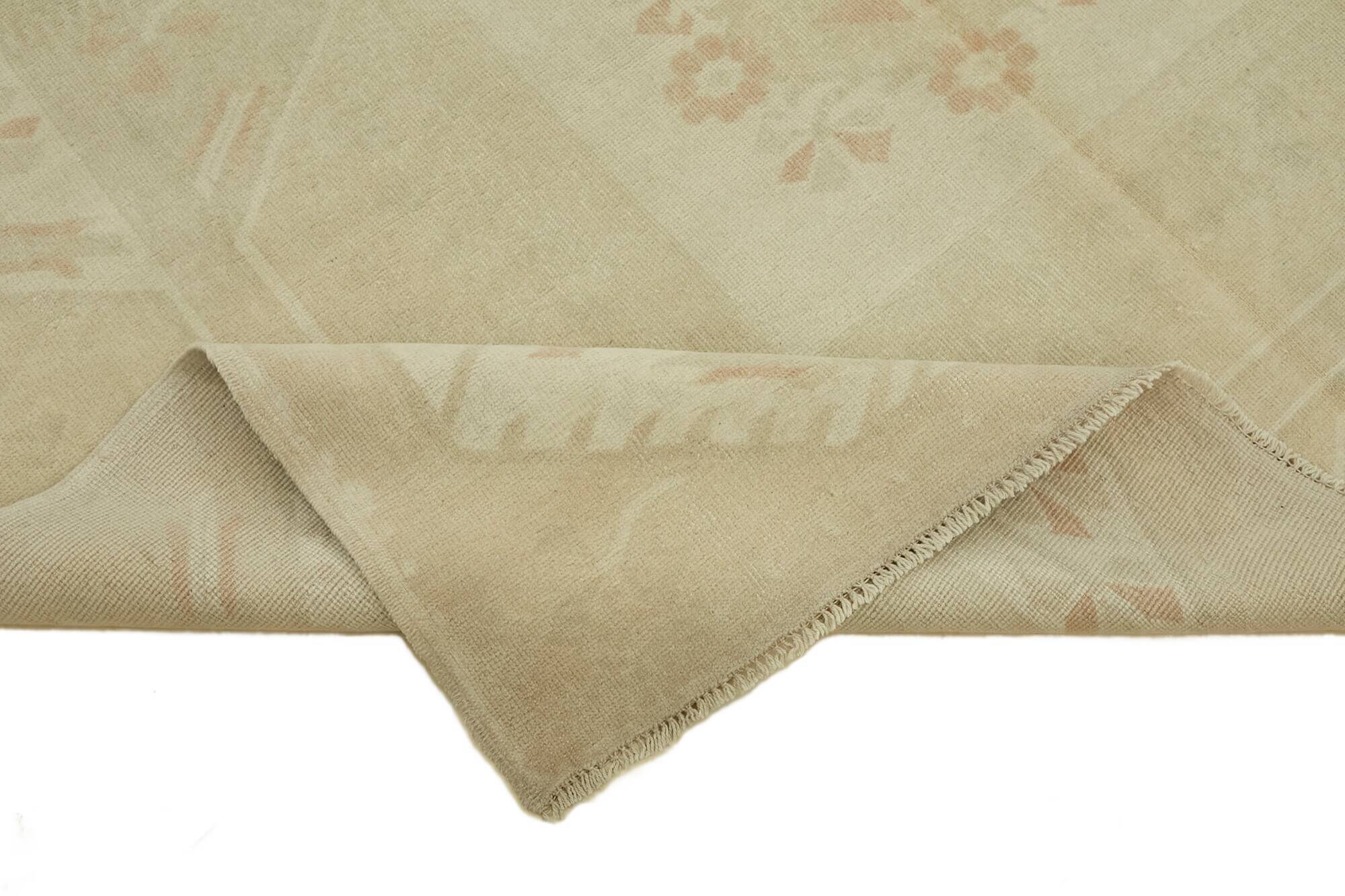 Turkish Vintage Anatolian Rug 205 cm x 313 cm