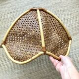 Rattan lampshade and canning to hang