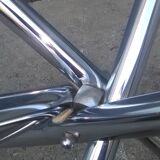 Vintage chrome foot round table