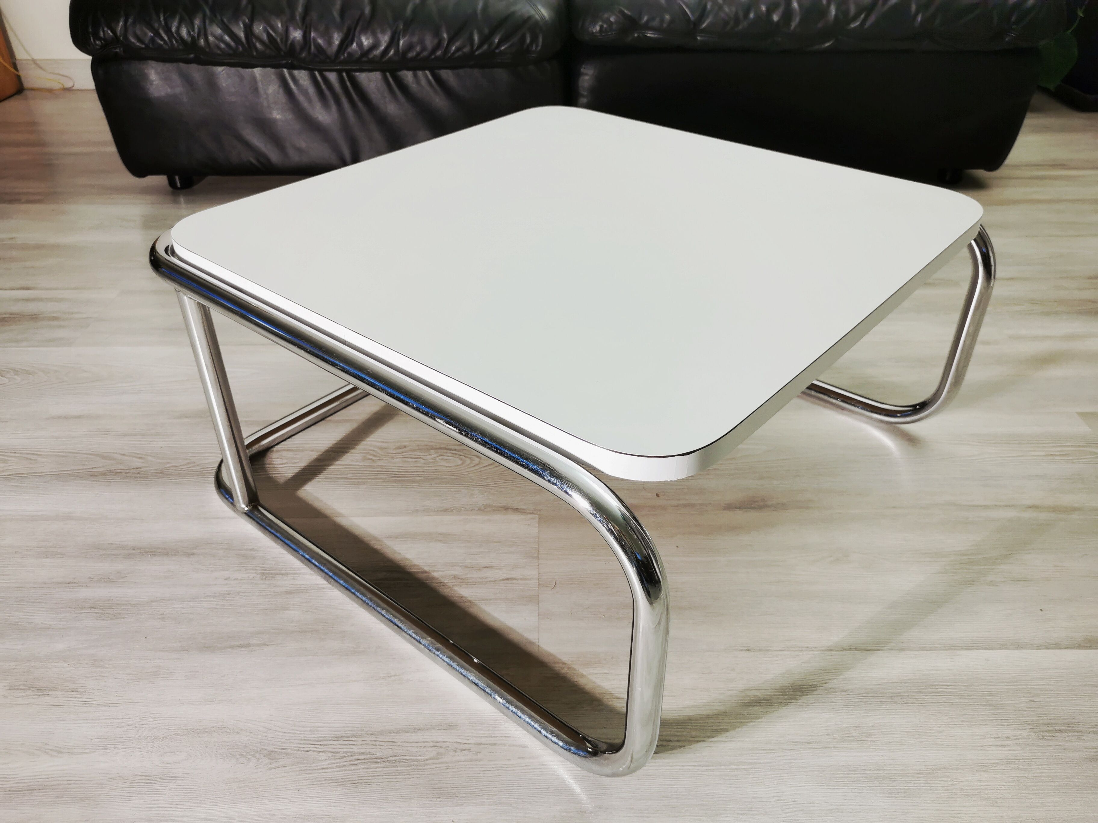 Coffee table 70's white and chrome