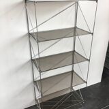 Étagère métal et verre fumé modèle Isocèle par Max Sauze