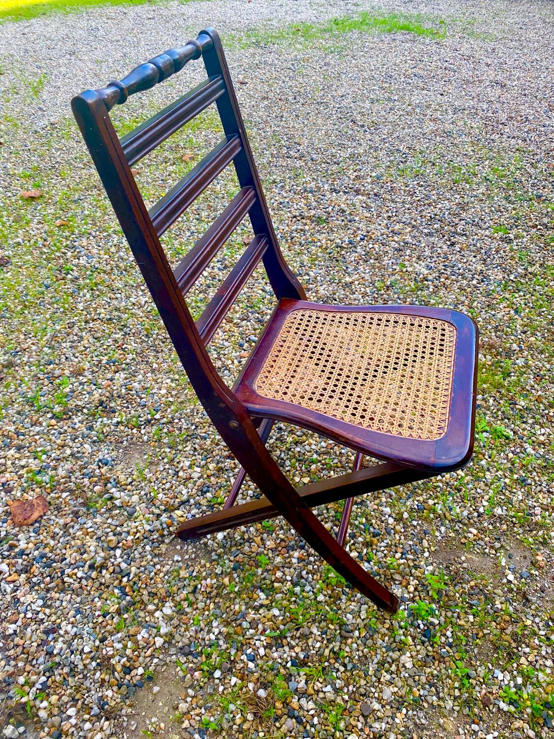 Caned folding chair
