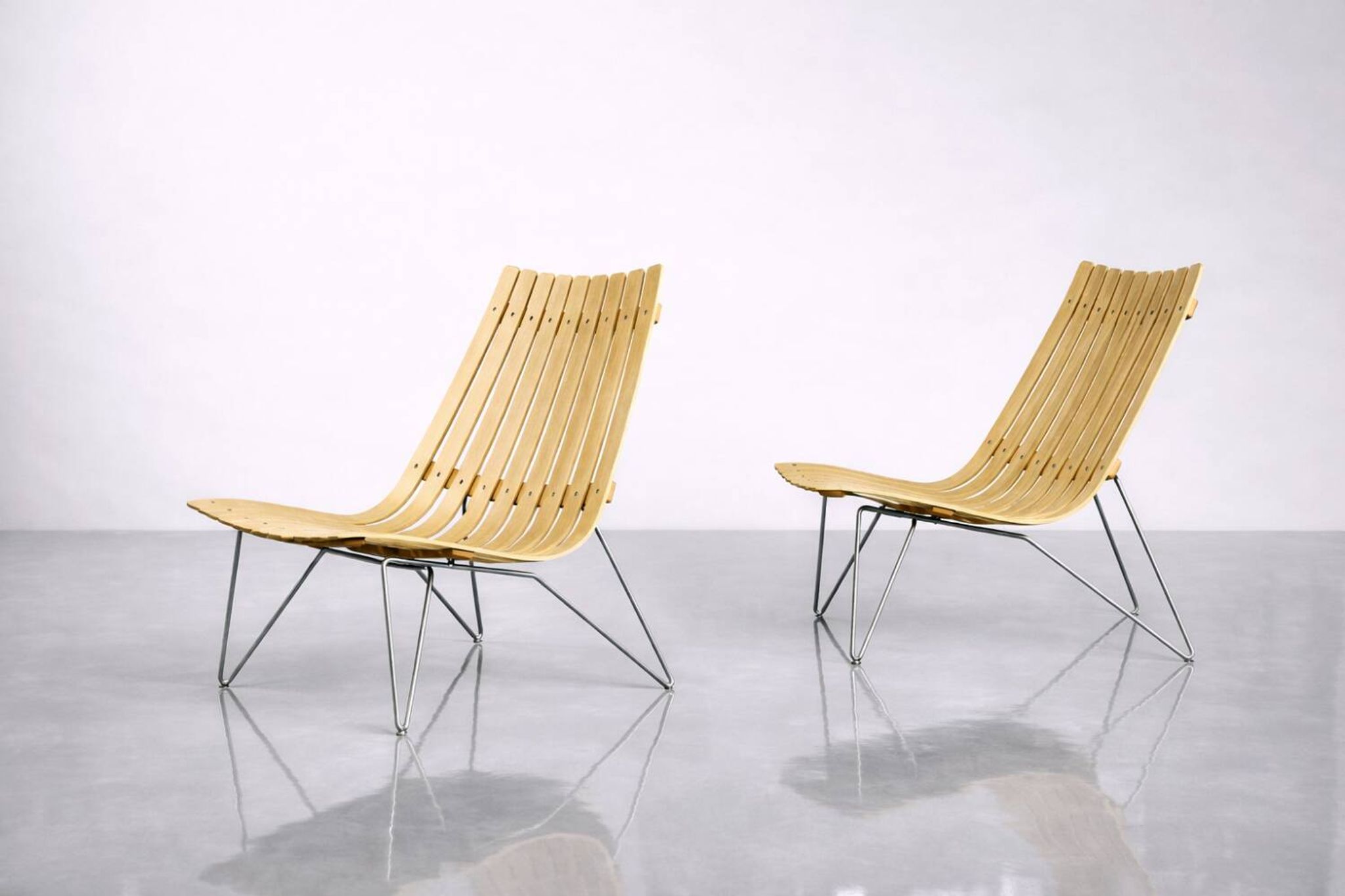 Pair of Scandinavian Scandia Easy Chairs by Hans Brattrud for Fjordfiesta