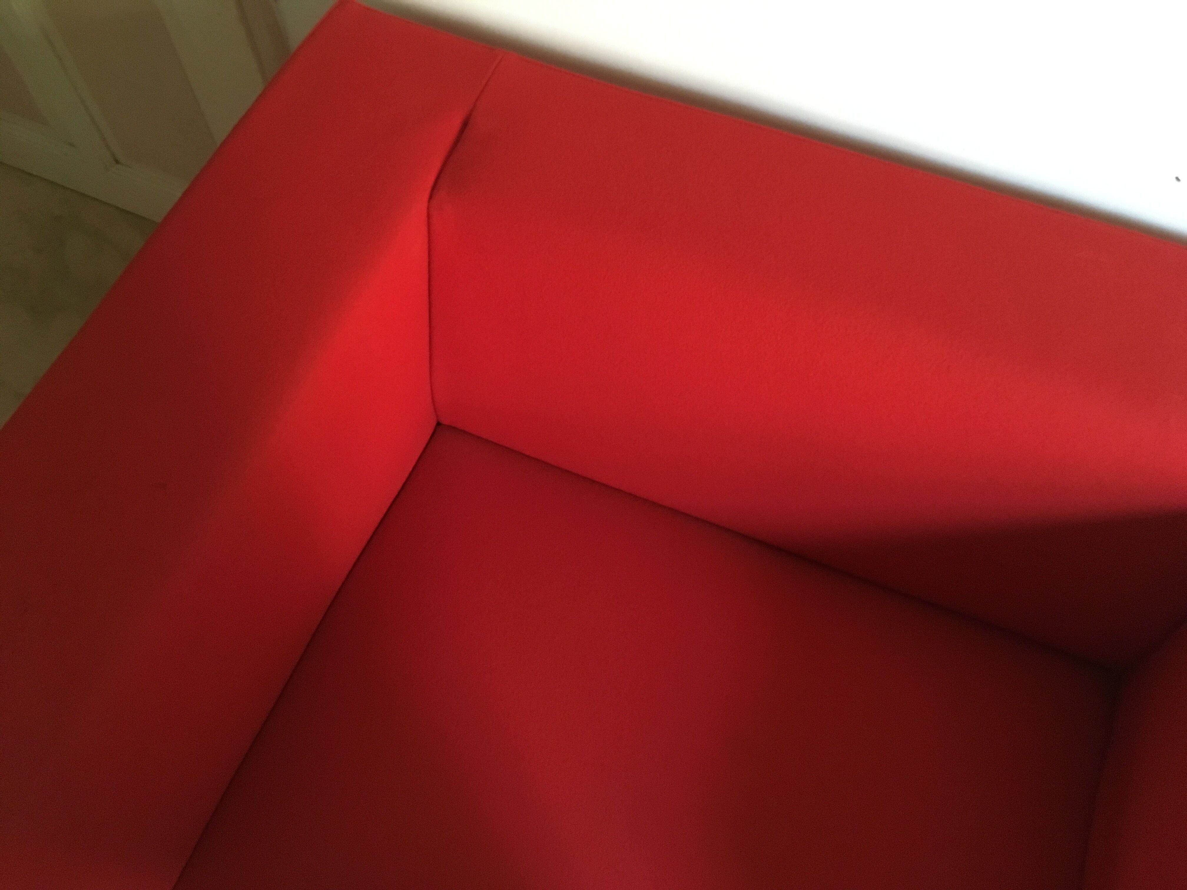 Red sofa Allen MDF Italia by Bruno FATTORINI 1998