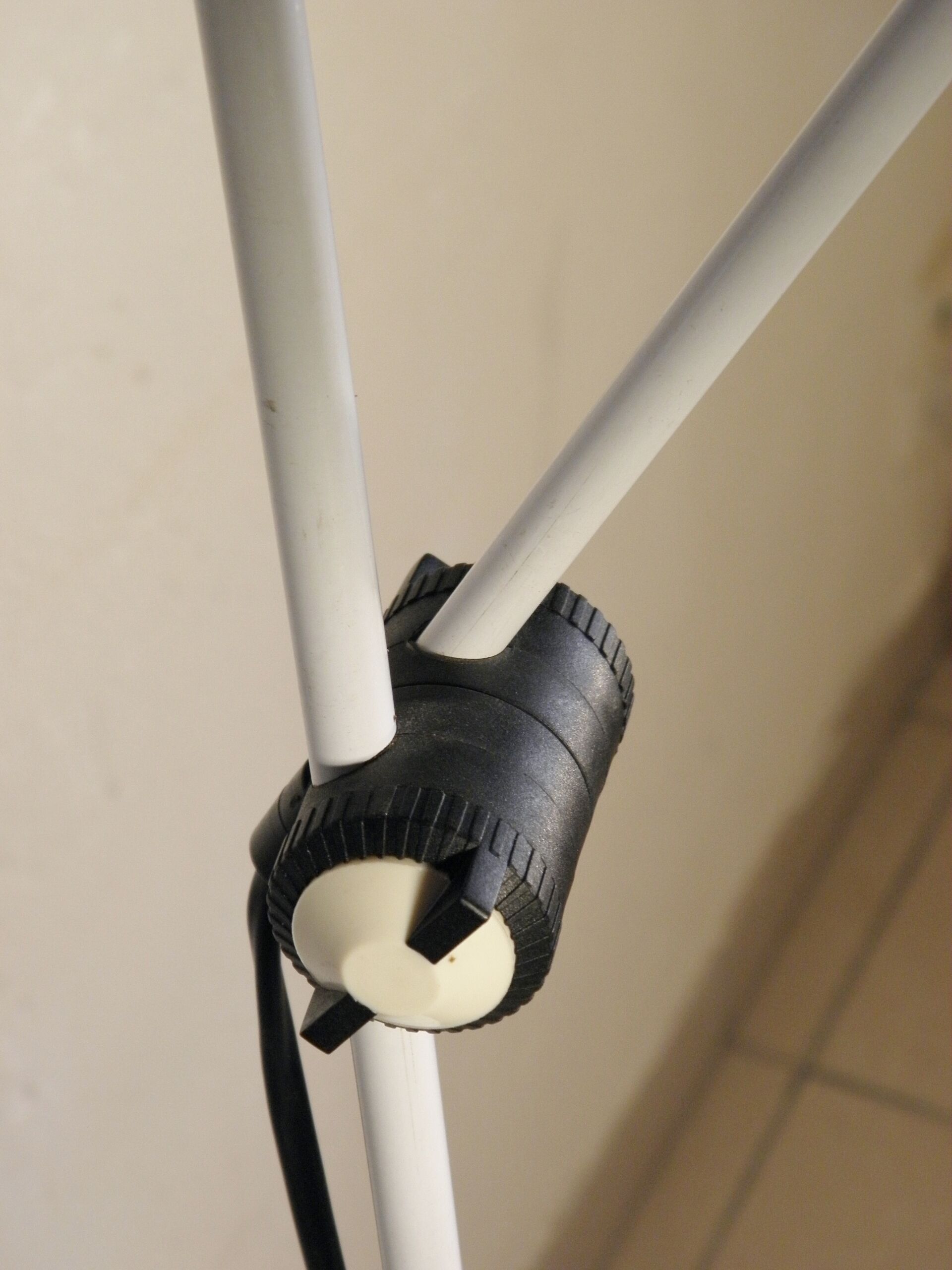 Design floor lamp Veneta Lumi