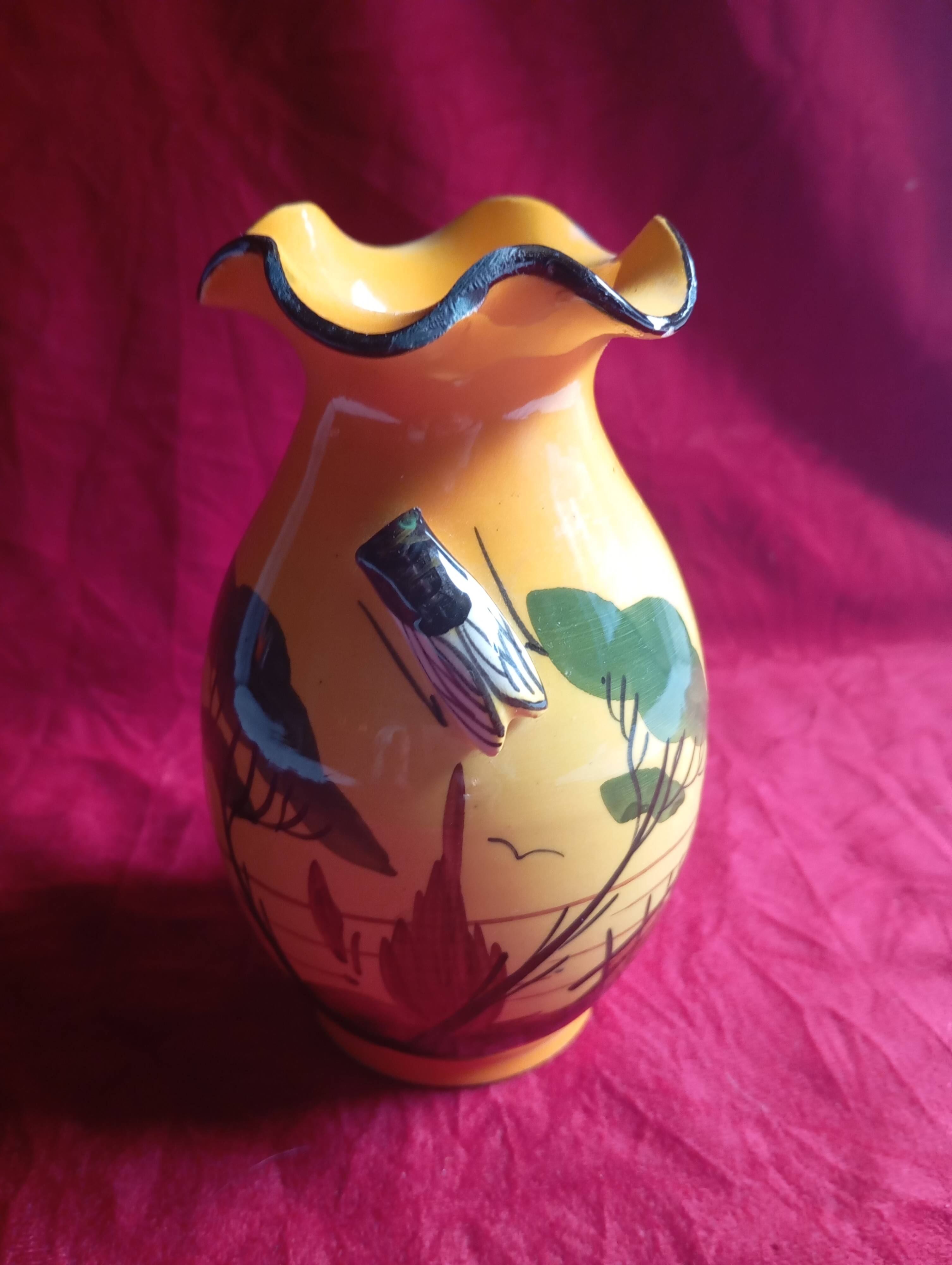 Provencal vase "sigale" signed "a.ferlay"