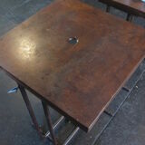 Table d'appoint industrielle en fer