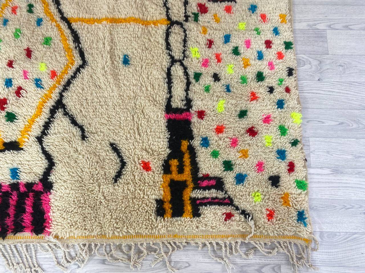 Colorful handmade wool Berber rug 320 X 180 CM
