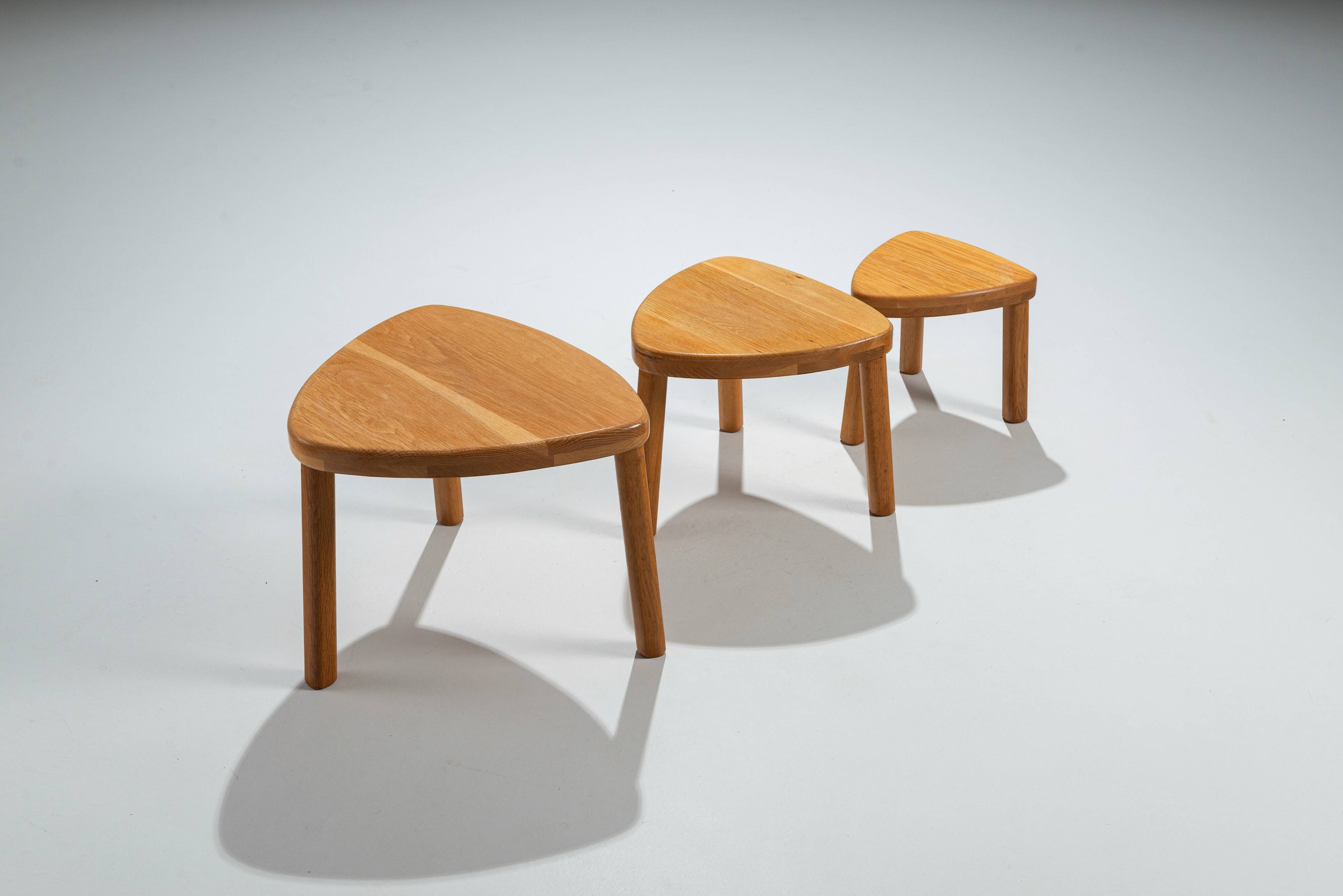 Set of three solid oak nesting tables